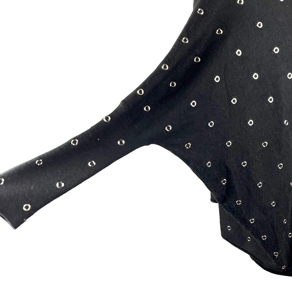 T-BAGS LOS ANGELES GROMMET EMBELLISHED DOLMAN SLEEVE BOAT NECK OVERSIZED SWEATER - Picture 9 of 12